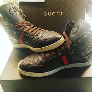 Meet your Posher, Mel